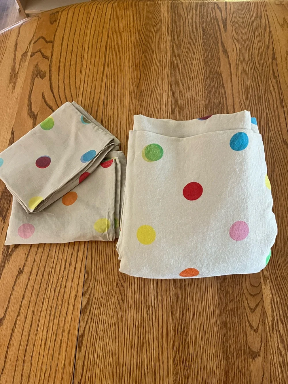 IKEA Polka Dot Duvet Cover Set in Beige with Multicolor Dots